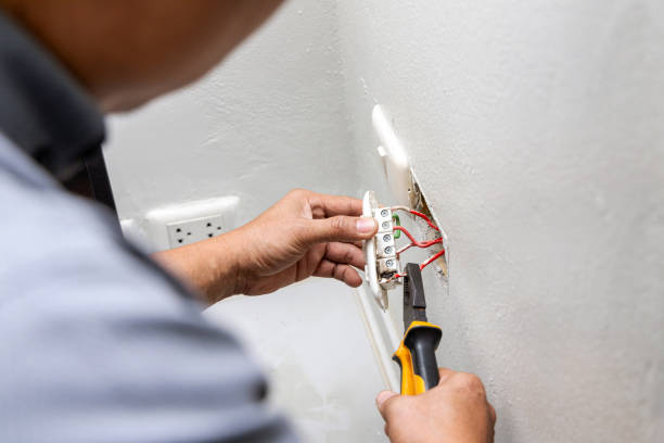 Best Industrial Electrical Services  in Kennewick, WA