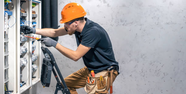 Best 24-Hour Electrician  in Kennewick, WA